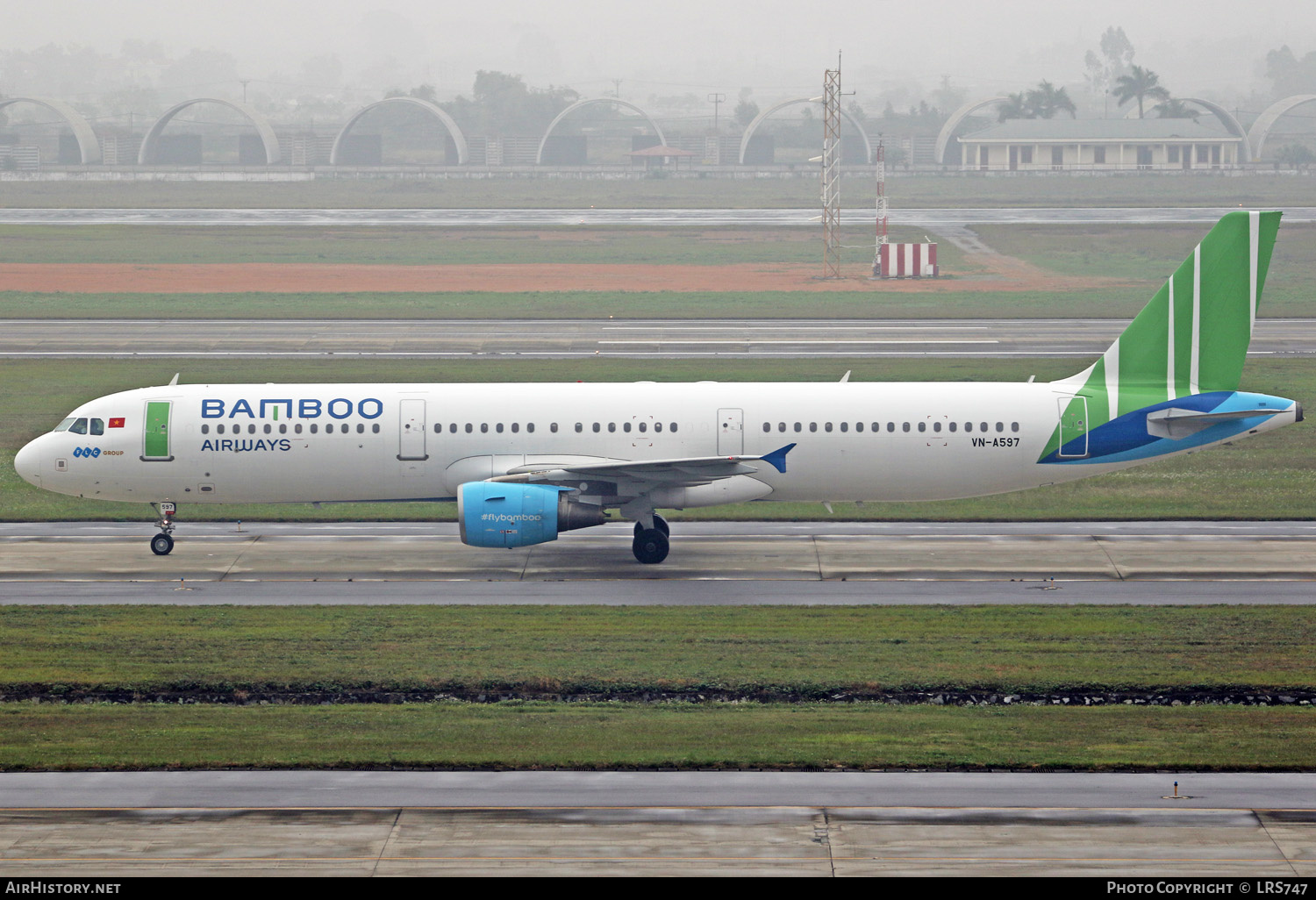 Aircraft Photo of VN-A597 | Airbus A321-211 | Bamboo Airways | AirHistory.net #370000