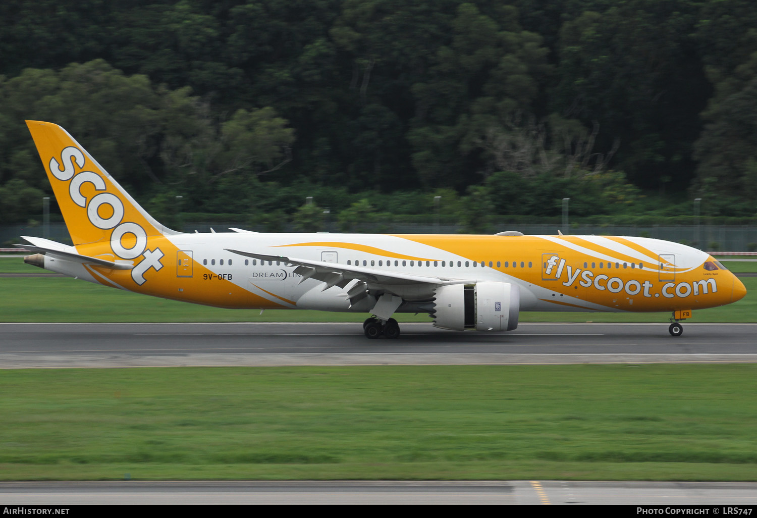 Aircraft Photo of 9V-OFB | Boeing 787-8 Dreamliner | Scoot | AirHistory.net #370015