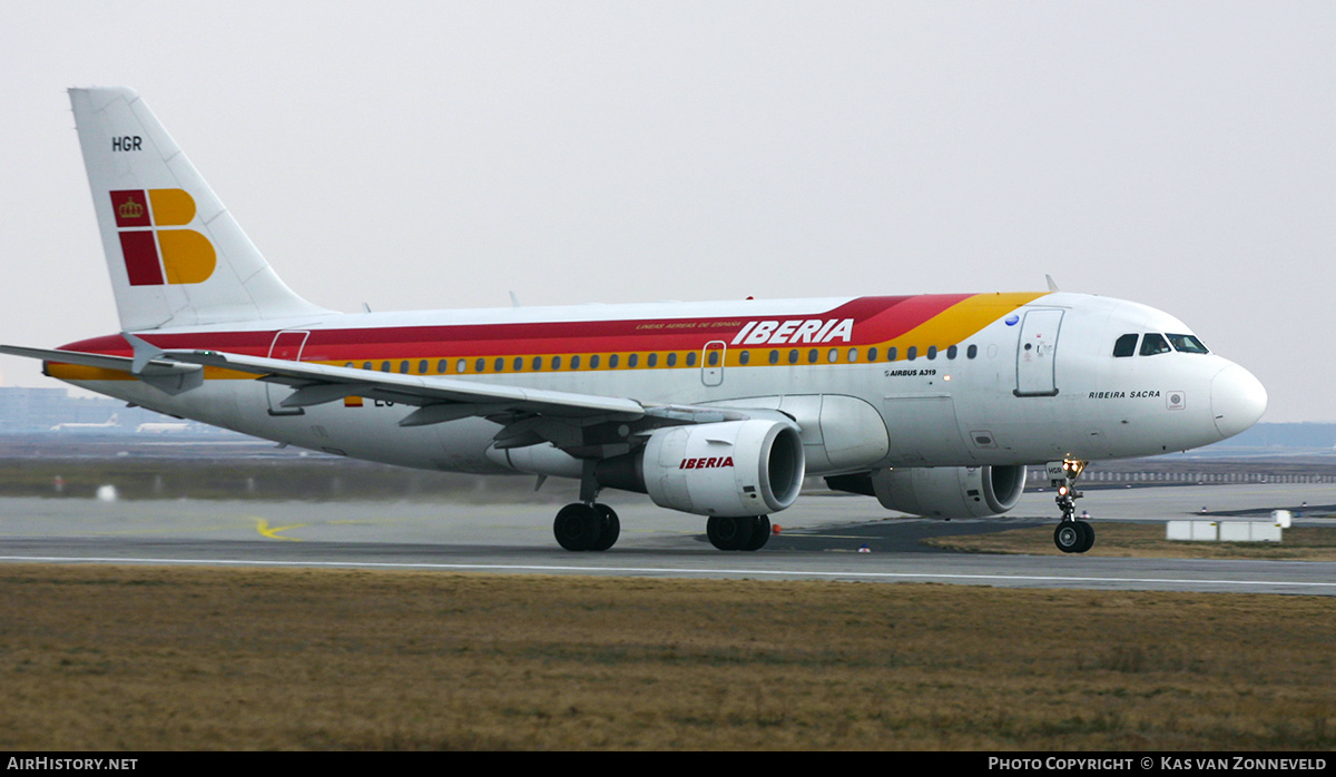 Aircraft Photo of EC-HGR | Airbus A319-112 | Iberia | AirHistory.net #370034