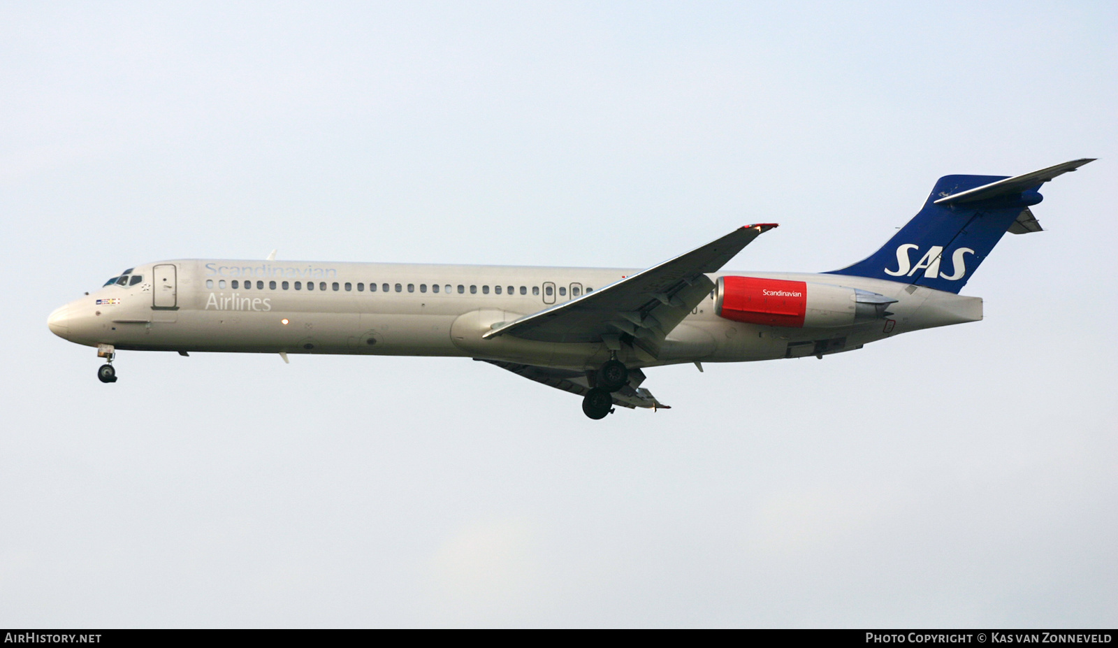 Aircraft Photo of SE-DIU | McDonnell Douglas MD-87 (DC-9-87) | Scandinavian Airlines - SAS | AirHistory.net #370035