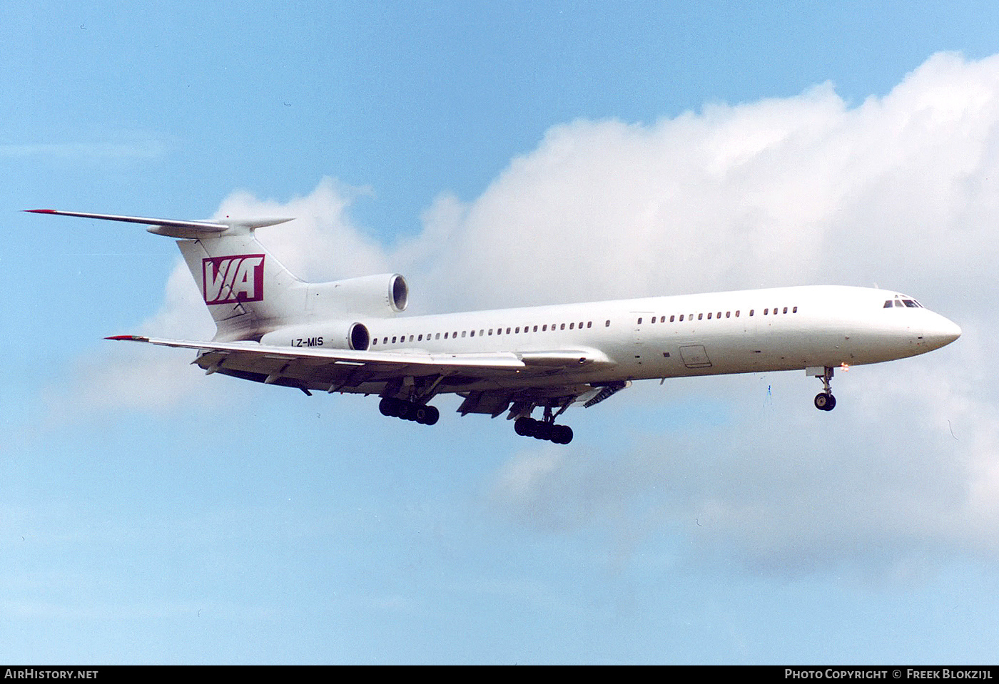 Aircraft Photo of LZ-MIS | Tupolev Tu-154M | VIA - Air VIA Bulgarian Airways | AirHistory.net #370119