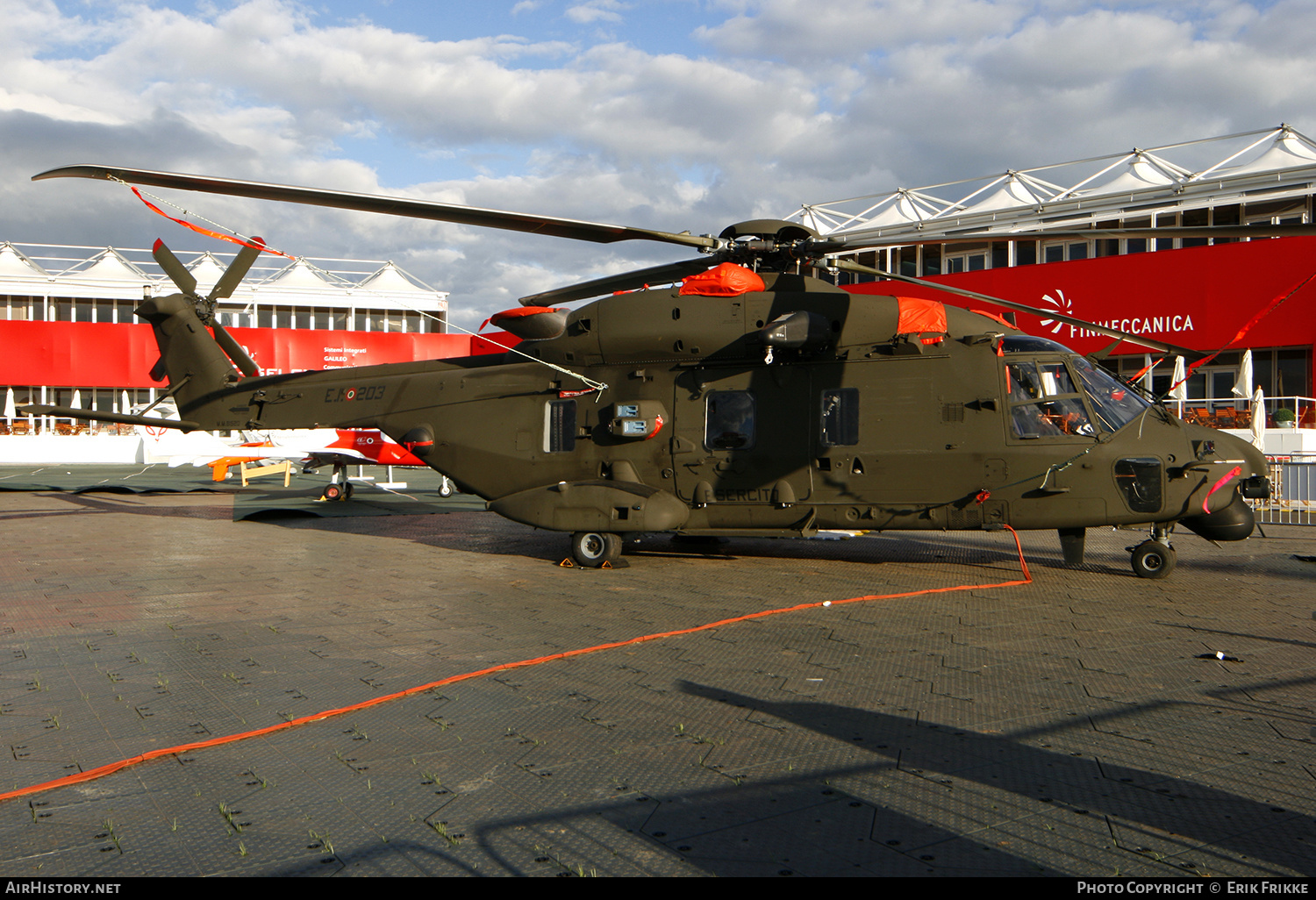 Aircraft Photo of MM81520 | NHI NH90 TTH | Italy - Army | AirHistory.net #370126