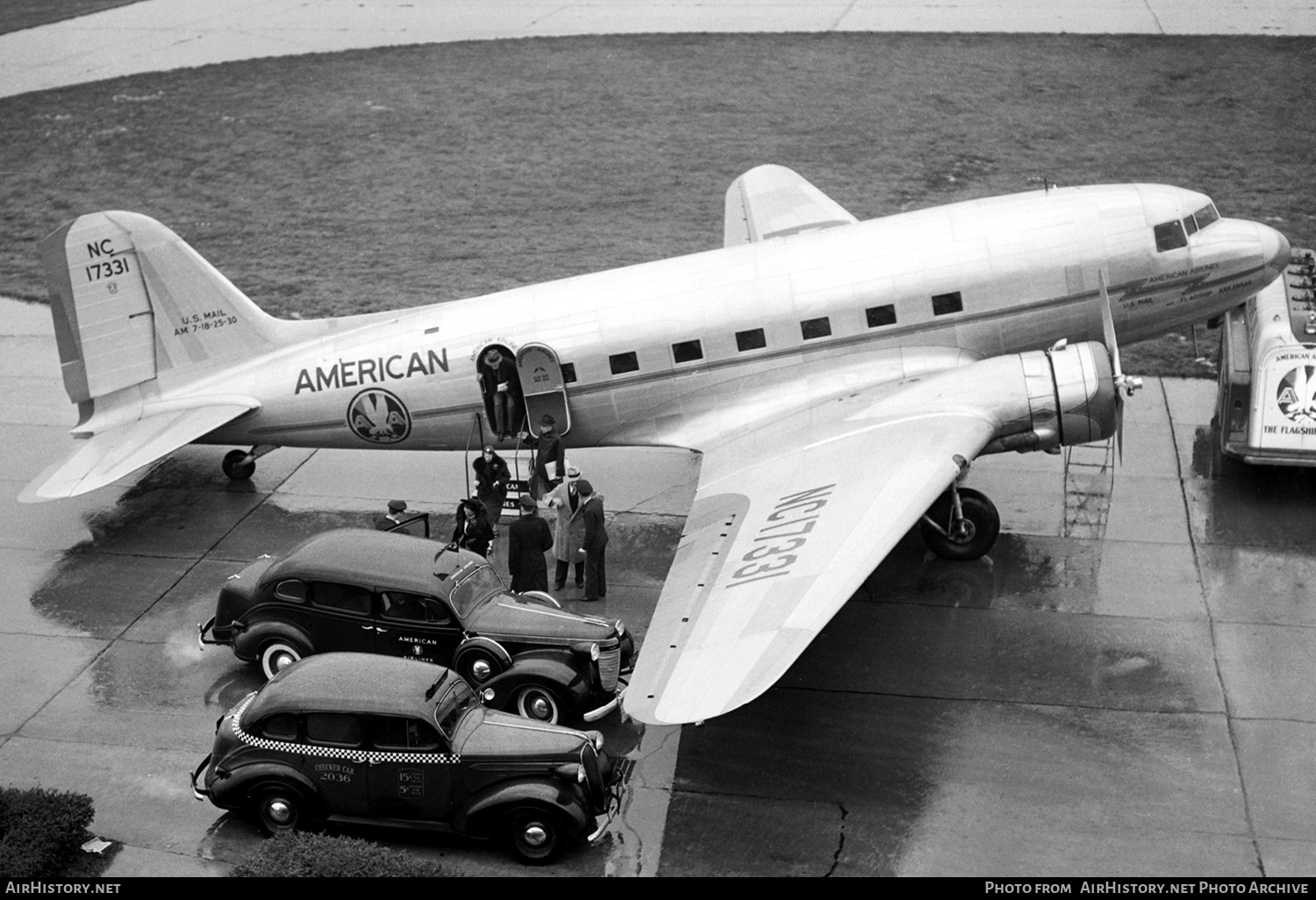 Aircraft Photo of NC17331 | Douglas DC-3-178 | American Airlines | AirHistory.net #370165