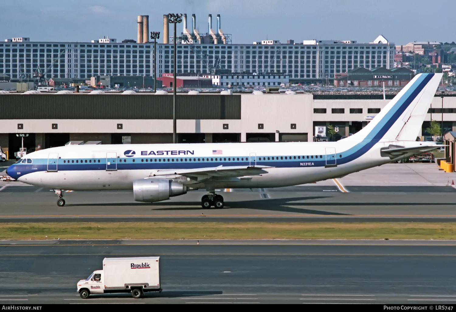 Aircraft Photo of N231EA | Airbus A300B4-203 | Eastern Air Lines | AirHistory.net #370218