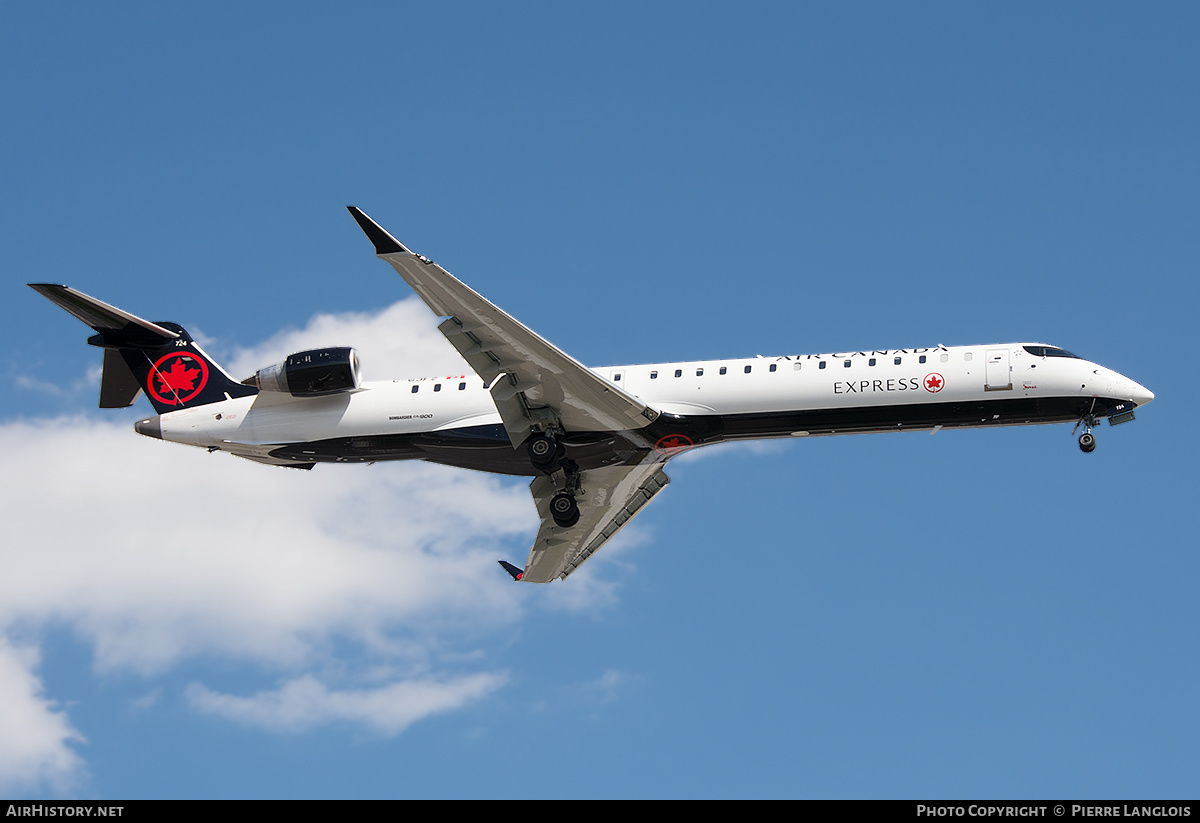 Aircraft Photo of C-GJFZ | Bombardier CRJ-900LR (CL-600-2D24) | Air Canada Express | AirHistory.net #370331