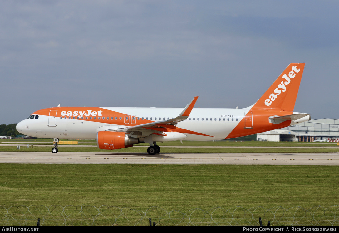 Aircraft Photo of G-EZRY | Airbus A320-214 | EasyJet | AirHistory.net #370377