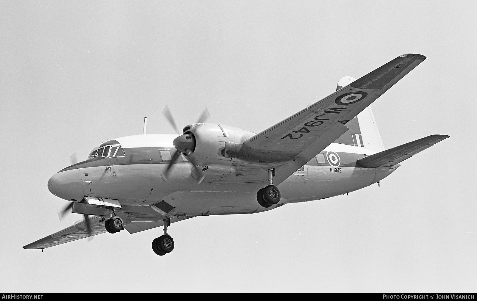 Aircraft Photo of WJ942 | Vickers 668 Varsity T.1 | UK - Air Force | AirHistory.net #370462