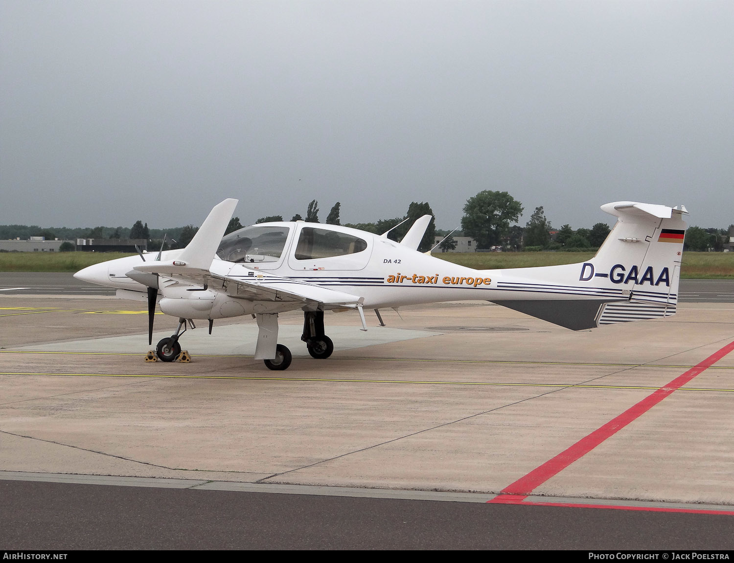 Aircraft Photo of D-GAAA | Diamond DA42 Twin Star | ATE - Air-Taxi Europe | AirHistory.net #370481