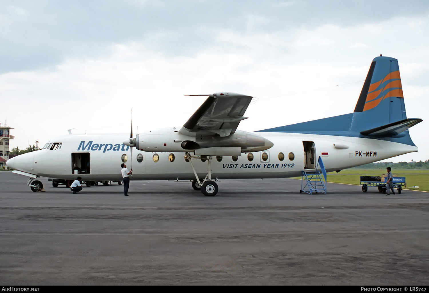 Aircraft Photo of PK-MFM | Fokker F27-500F Friendship | Merpati Nusantara Airlines | AirHistory.net #370565