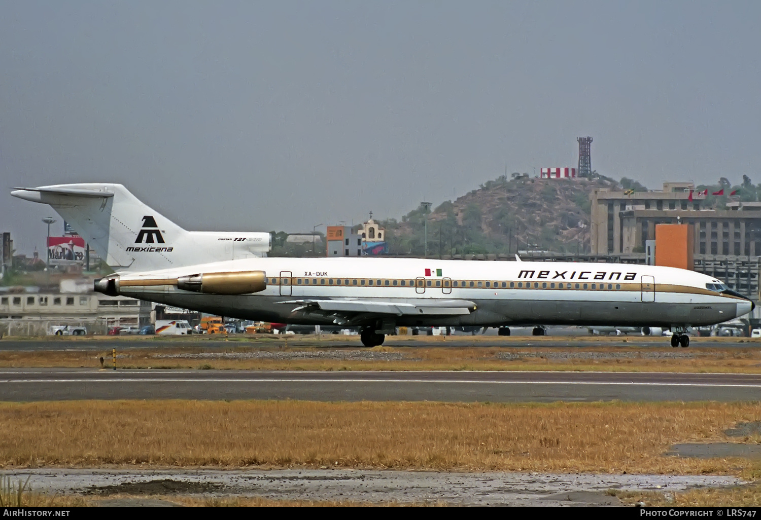 Aircraft Photo of XA-DUK | Boeing 727-264/Adv | Mexicana | AirHistory.net #370571