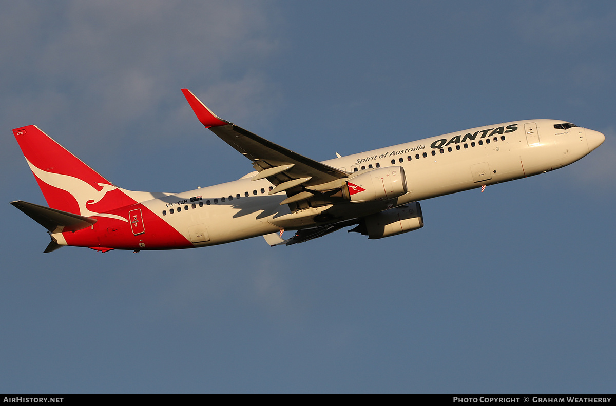 Aircraft Photo of VH-XZH | Boeing 737-838 | Qantas | AirHistory.net #370684