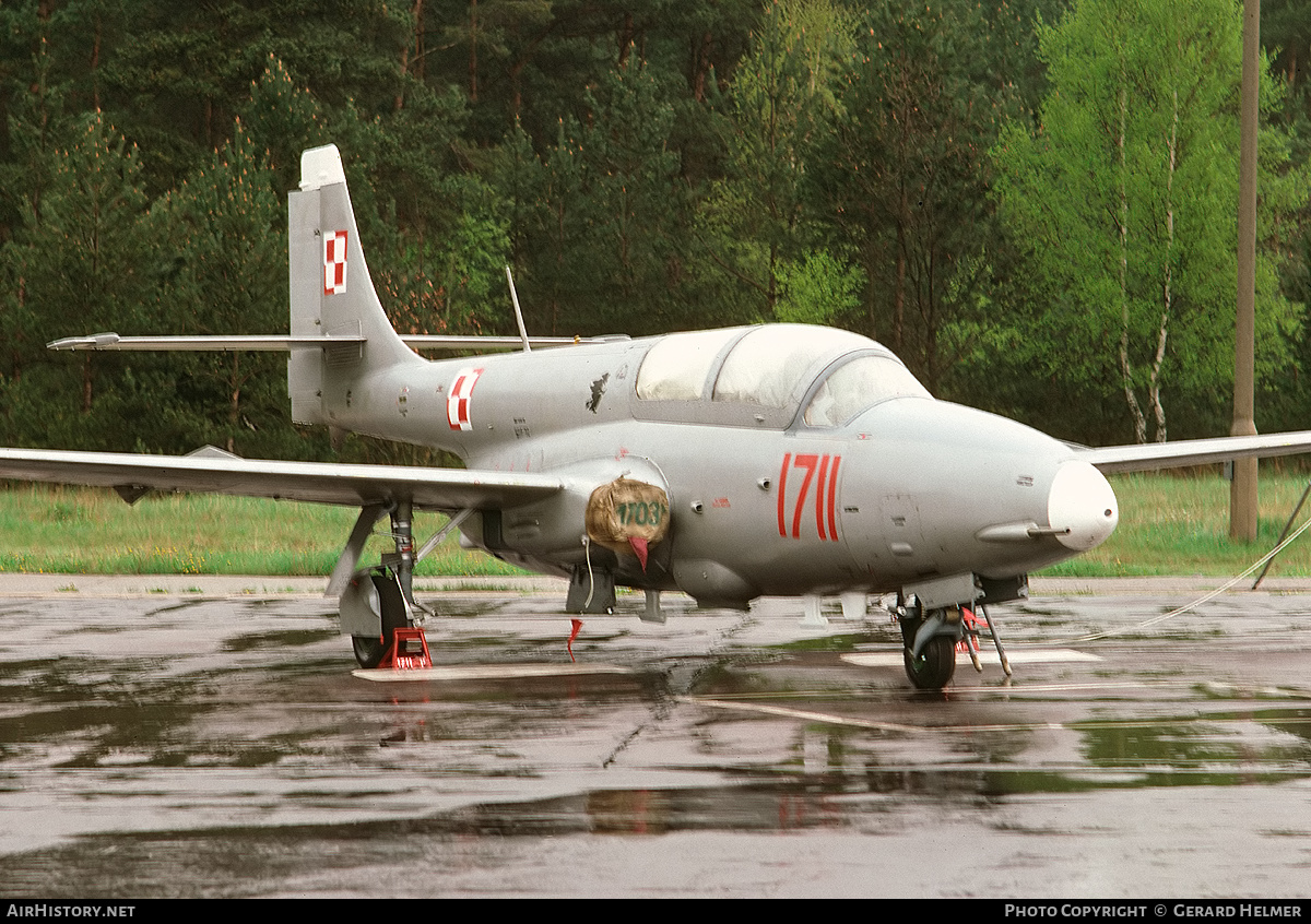 Aircraft Photo of 1711 | PZL-Mielec TS-11 Iskra bis DF | Poland - Navy | AirHistory.net #370698