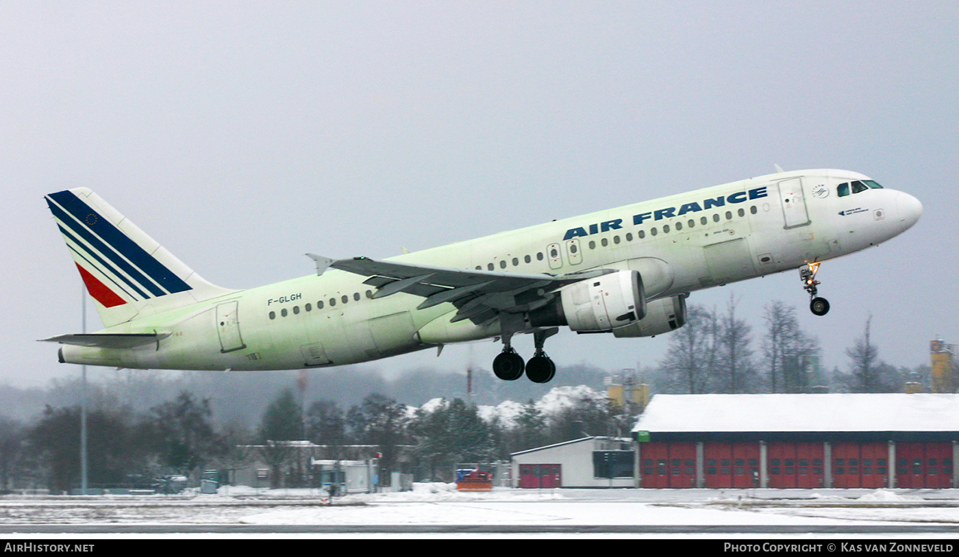 Aircraft Photo of F-GLGH | Airbus A320-212 | Air France | AirHistory.net #370736