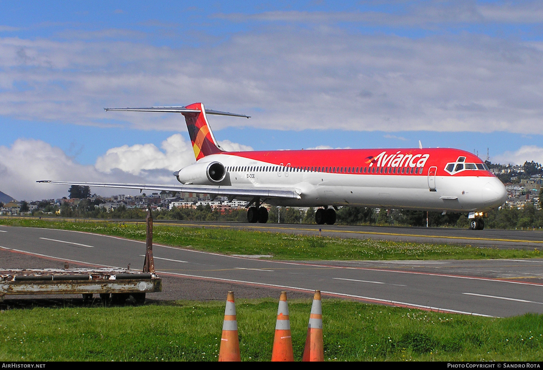 Aircraft Photo of EI-CCE | McDonnell Douglas MD-83 (DC-9-83) | Avianca | AirHistory.net #370775
