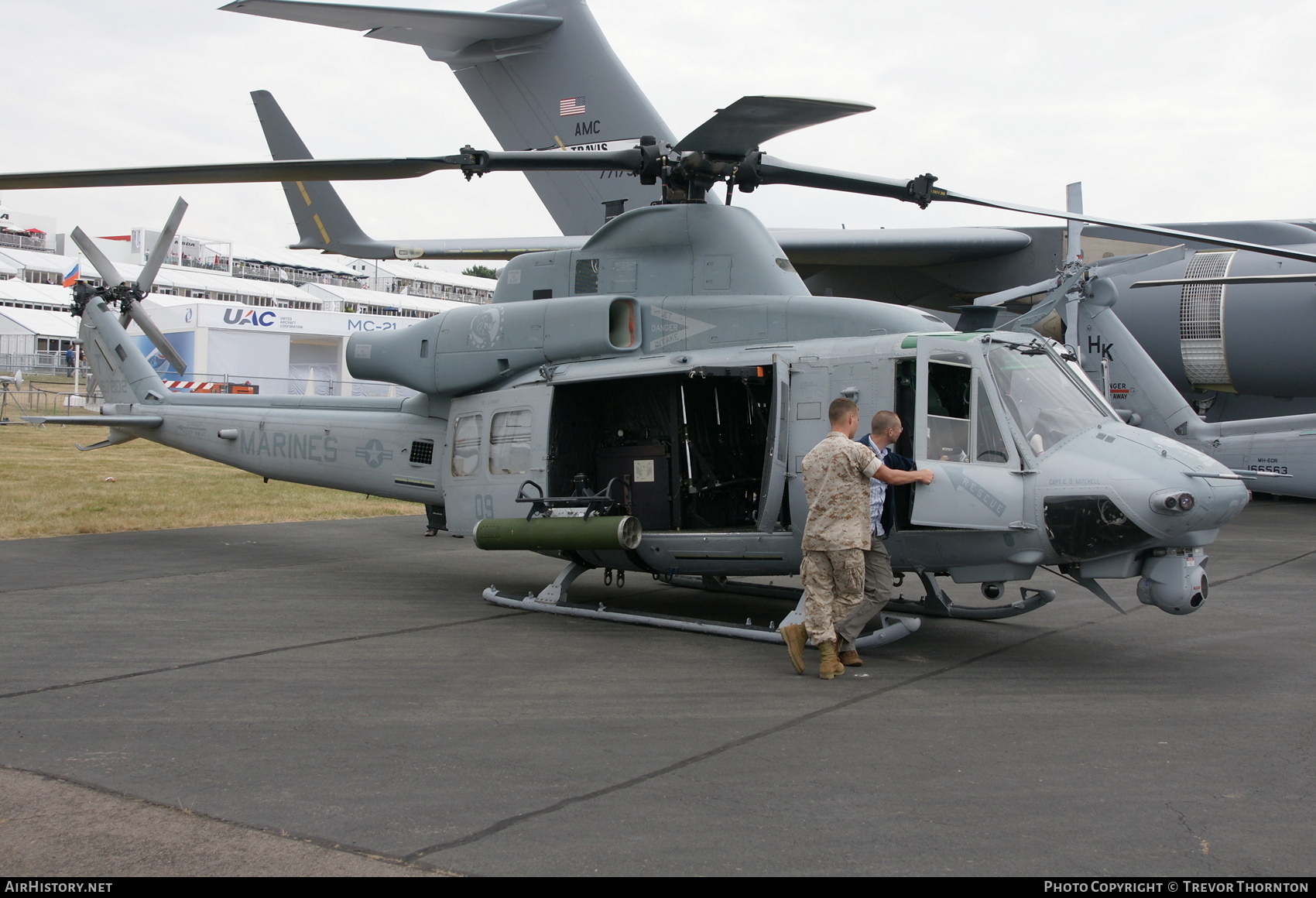 Aircraft Photo of 167802 | Bell UH-1Y Venom (450) | USA - Marines | AirHistory.net #370850