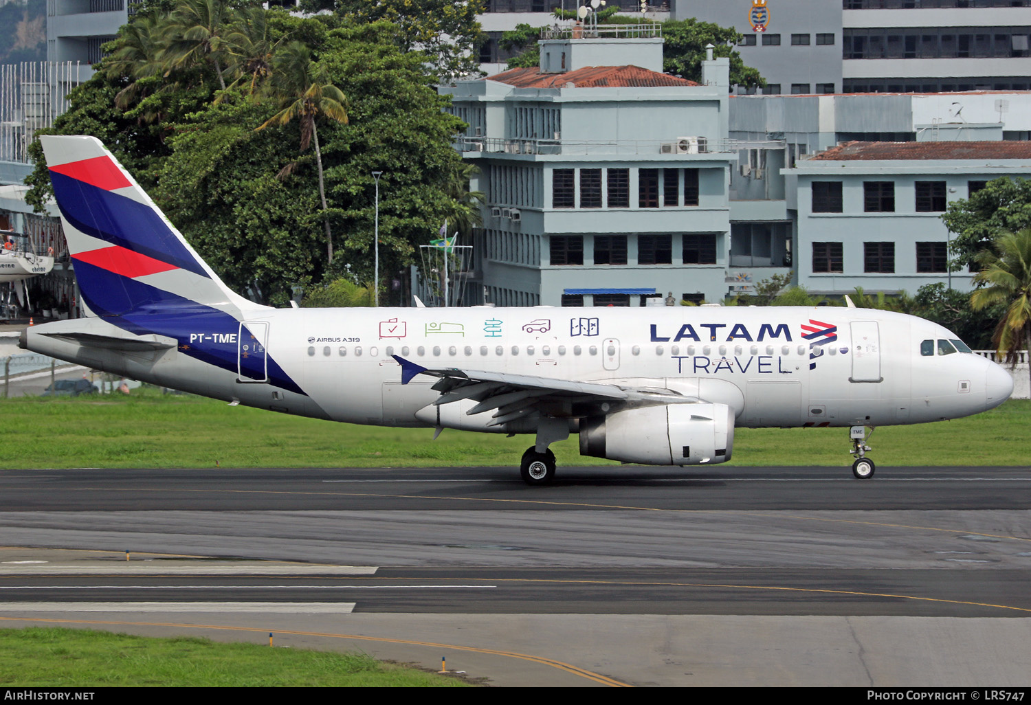 Aircraft Photo of PT-TME | Airbus A319-132 | LATAM Airlines | AirHistory.net #370861