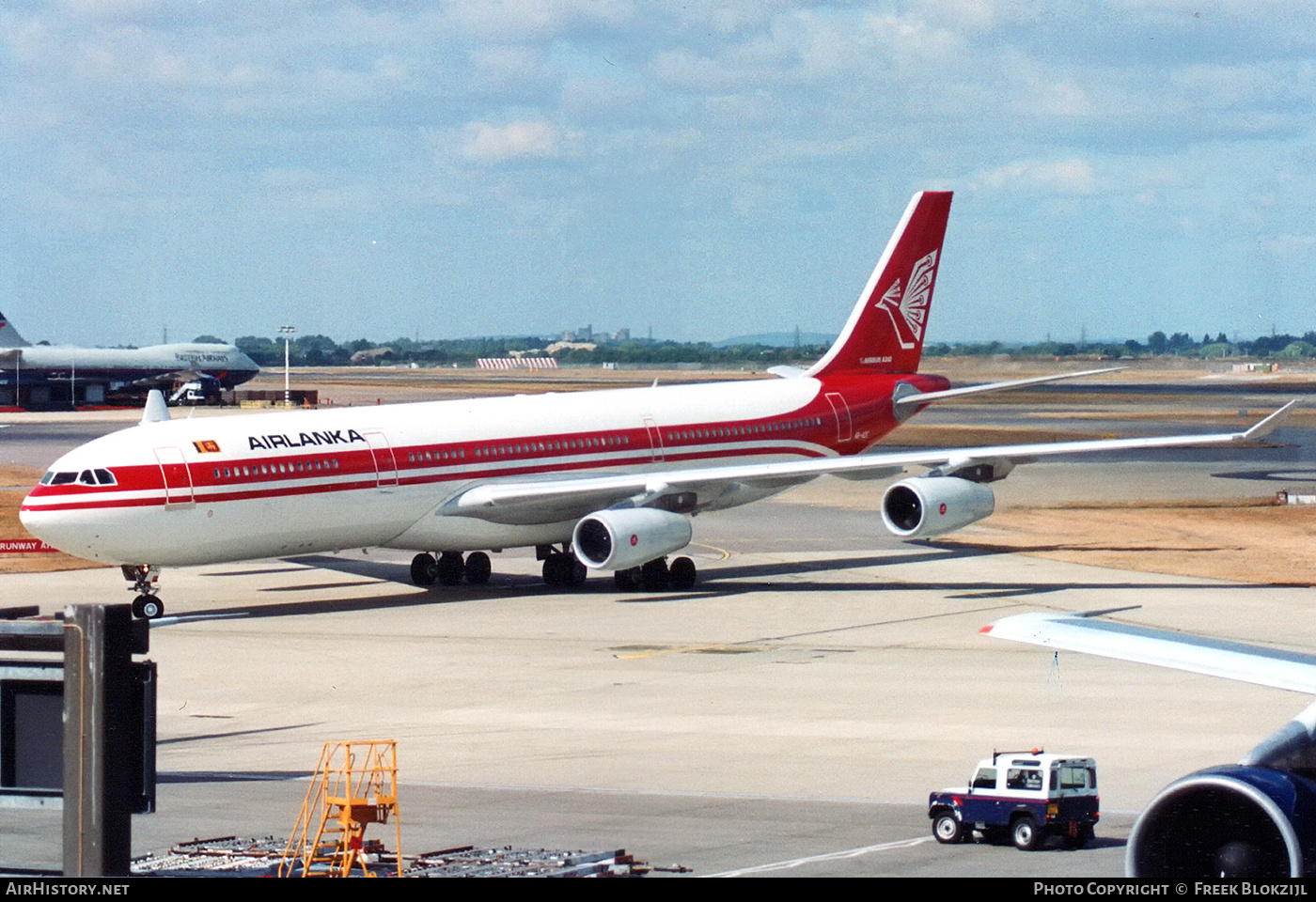 Aircraft Photo of 4R-ADC | Airbus A340-311 | AirLanka | AirHistory.net #370877