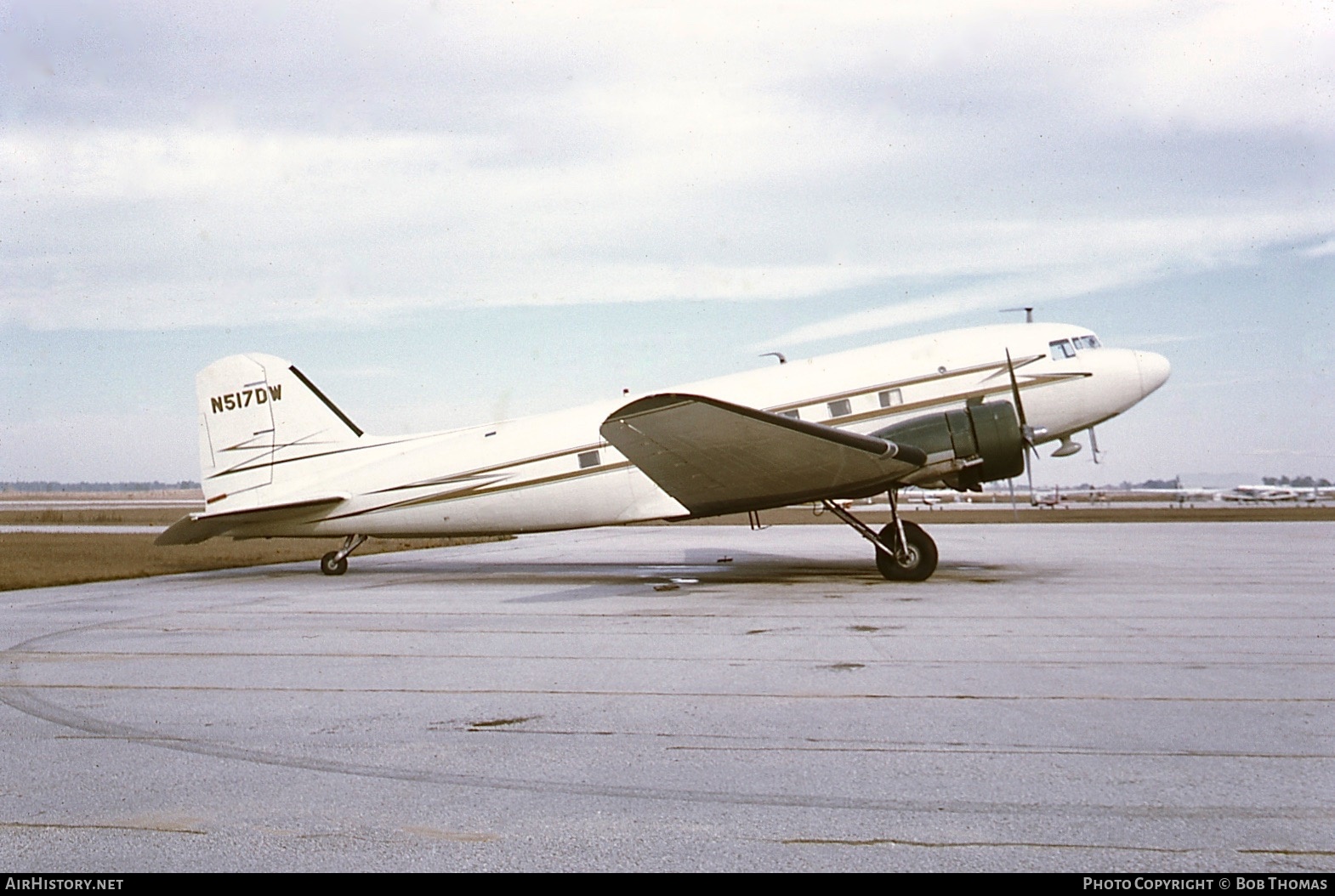 Aircraft Photo of N517DW | Douglas DC-3-313 | AirHistory.net #370894