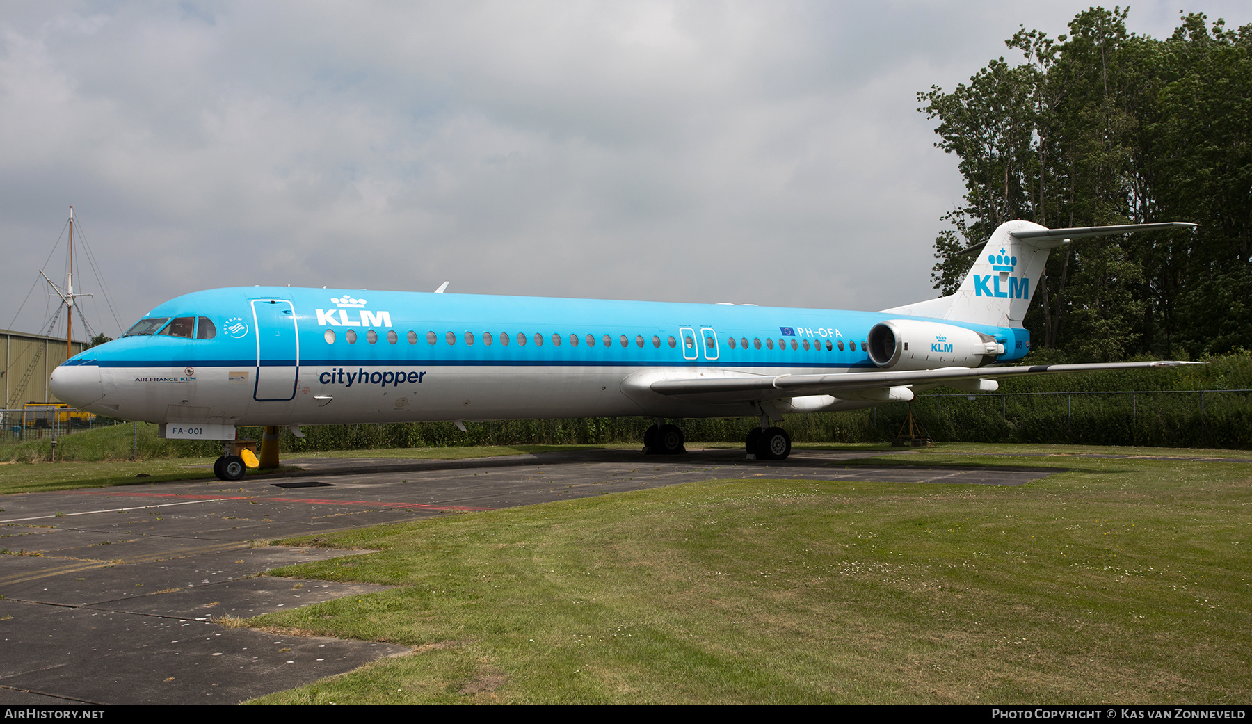 Aircraft Photo of PH-OFA | Fokker 100 (F28-0100) | KLM Cityhopper | AirHistory.net #370915