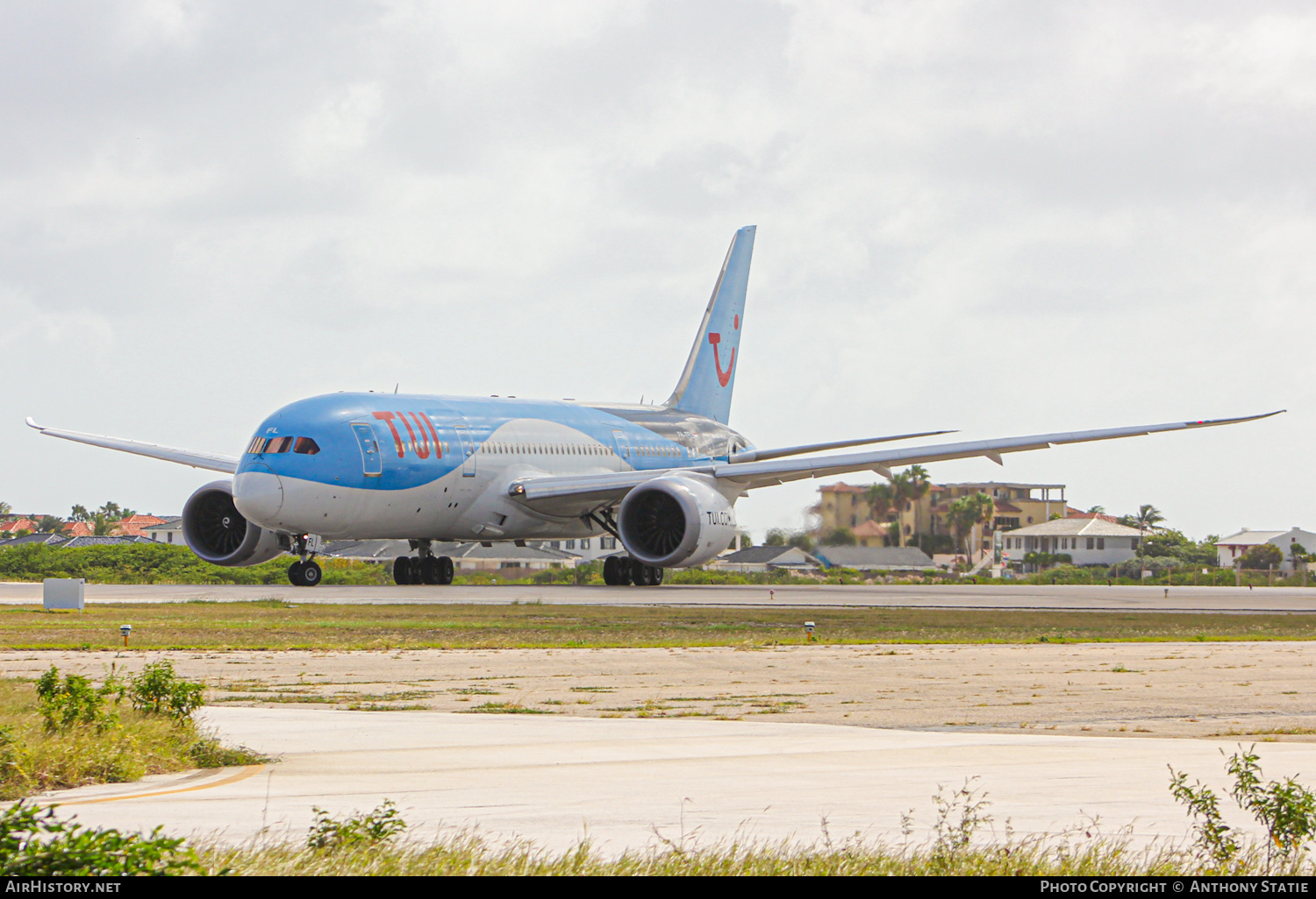 Aircraft Photo of PH-TFL | Boeing 787-8 Dreamliner | TUI | AirHistory.net #371005