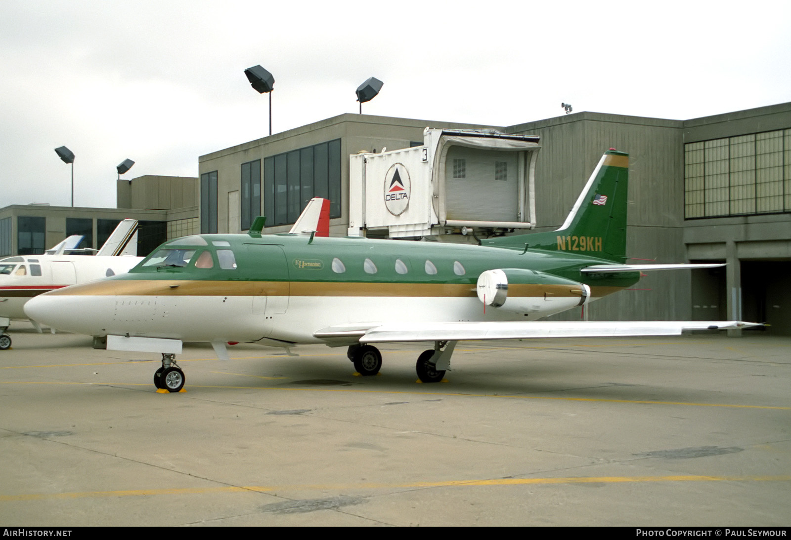 Aircraft Photo of N129KH | North American Rockwell NA-306 Sabreliner 60 | K Hovnanian | AirHistory.net #371021
