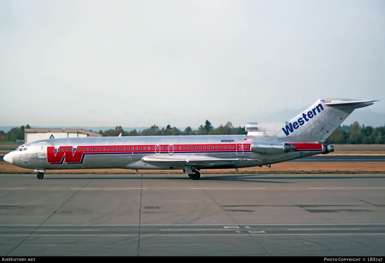 Aircraft Photo of N2826W | Boeing 727-247/Adv | Western Airlines | AirHistory.net #371323