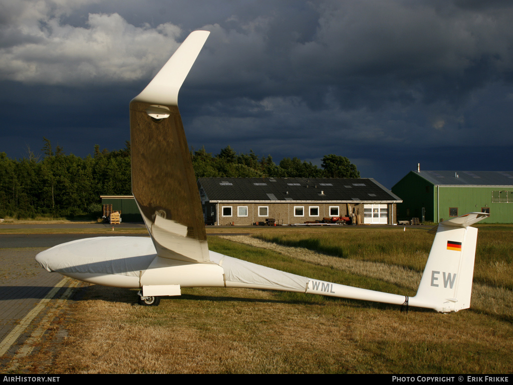 Aircraft Photo of D-KWML | Schleicher ASH-26E | AirHistory.net #371330