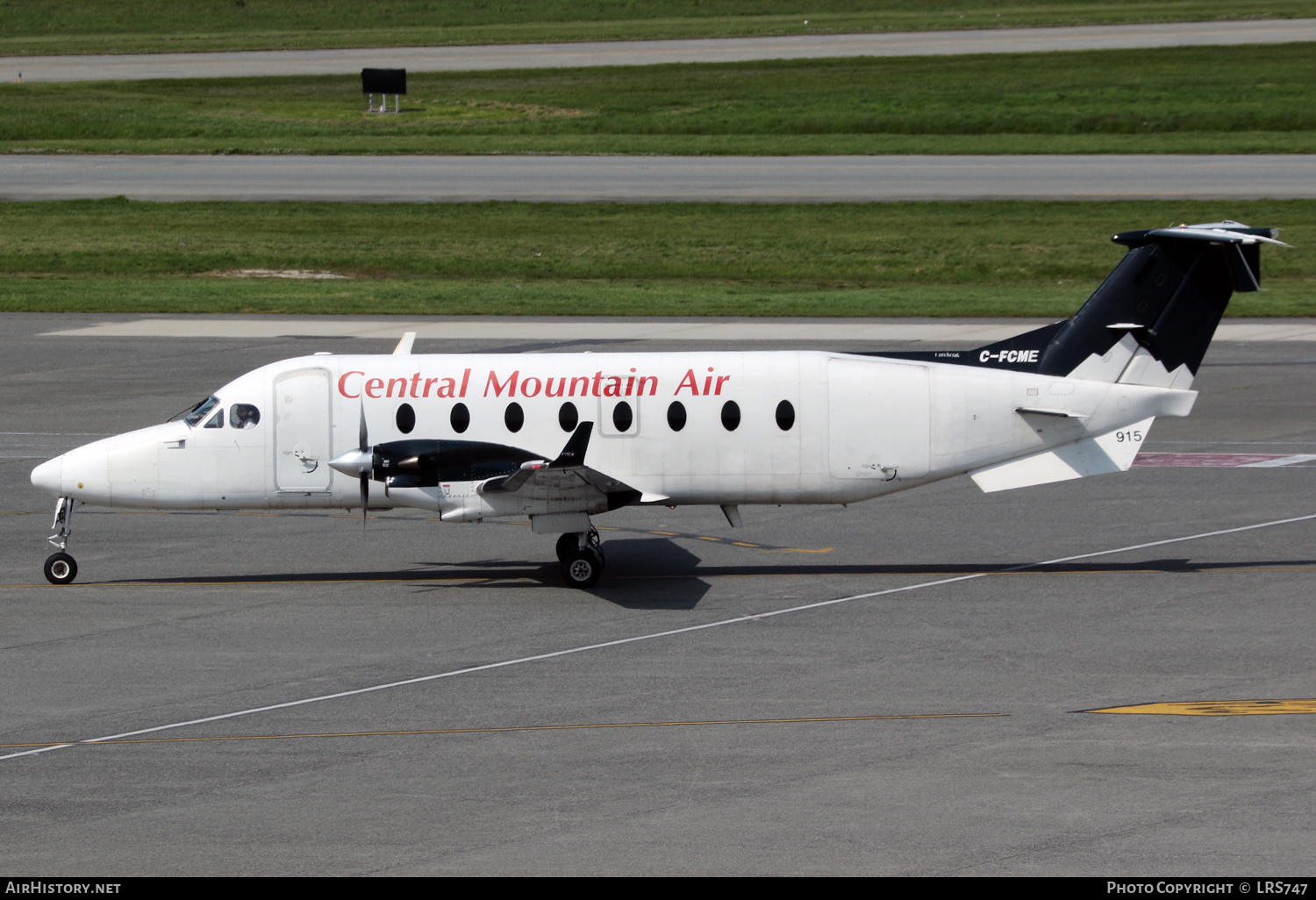 Aircraft Photo of C-FCME | Raytheon 1900D | Central Mountain Air - CMA | AirHistory.net #371373