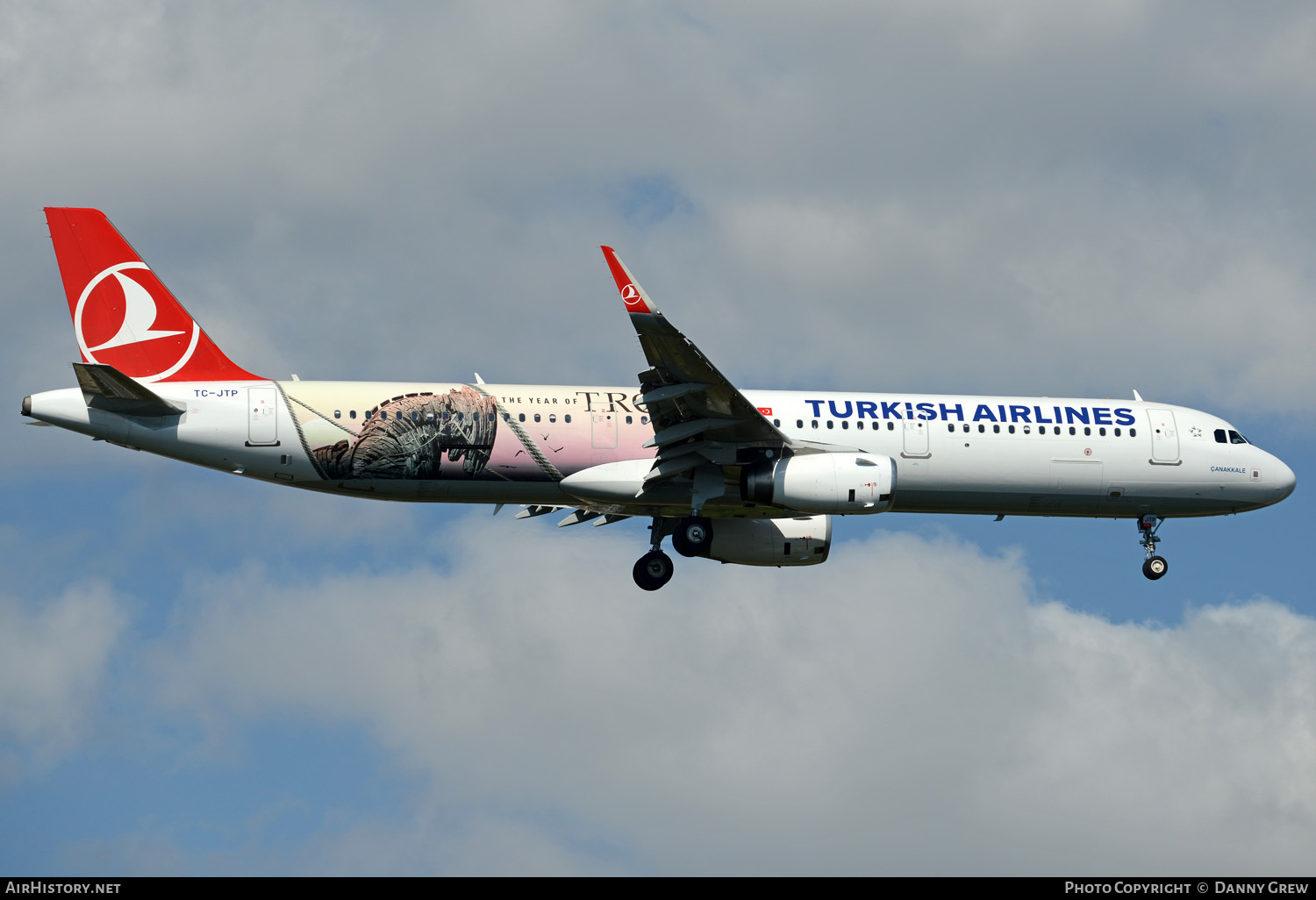 Aircraft Photo of TC-JTP | Airbus A321-231 | Turkish Airlines | AirHistory.net #371384