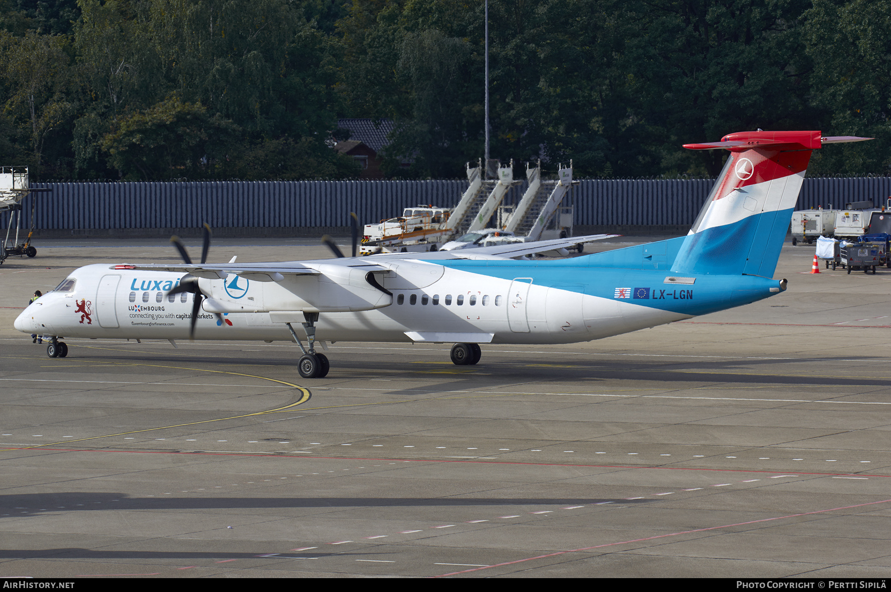 Aircraft Photo of LX-LGN | Bombardier DHC-8-402 Dash 8 | Luxair | AirHistory.net #371399