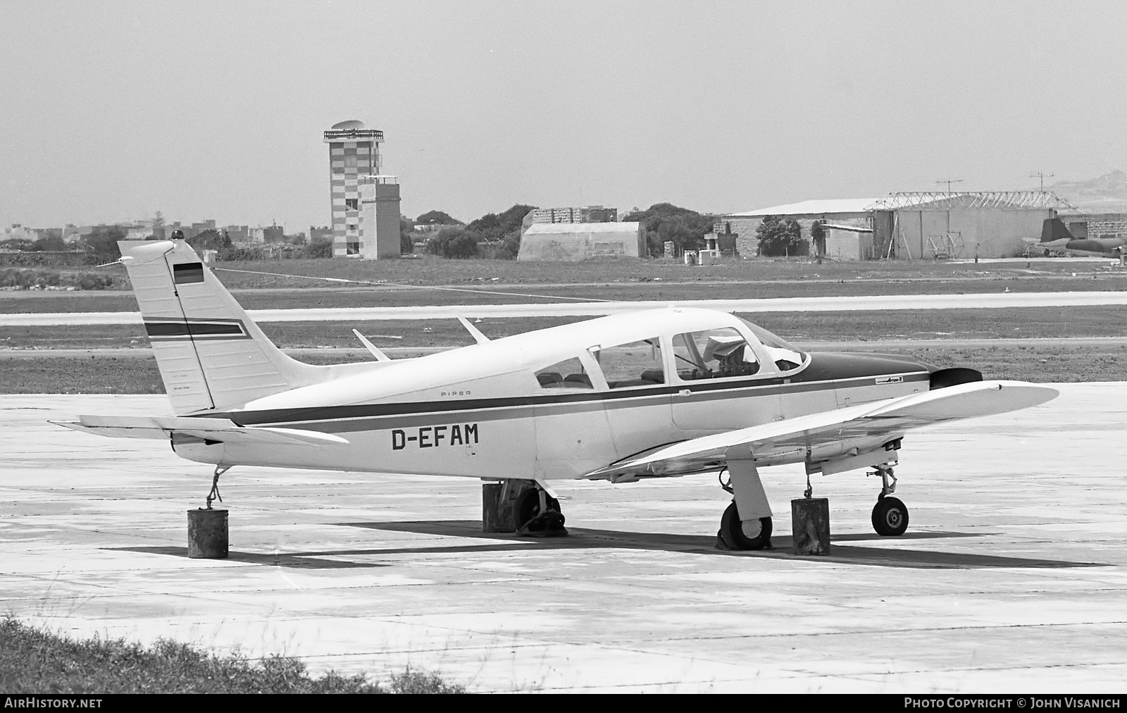 Aircraft Photo of D-EFAM | Piper PA-28R-200 Cherokee Arrow | AirHistory.net #371405