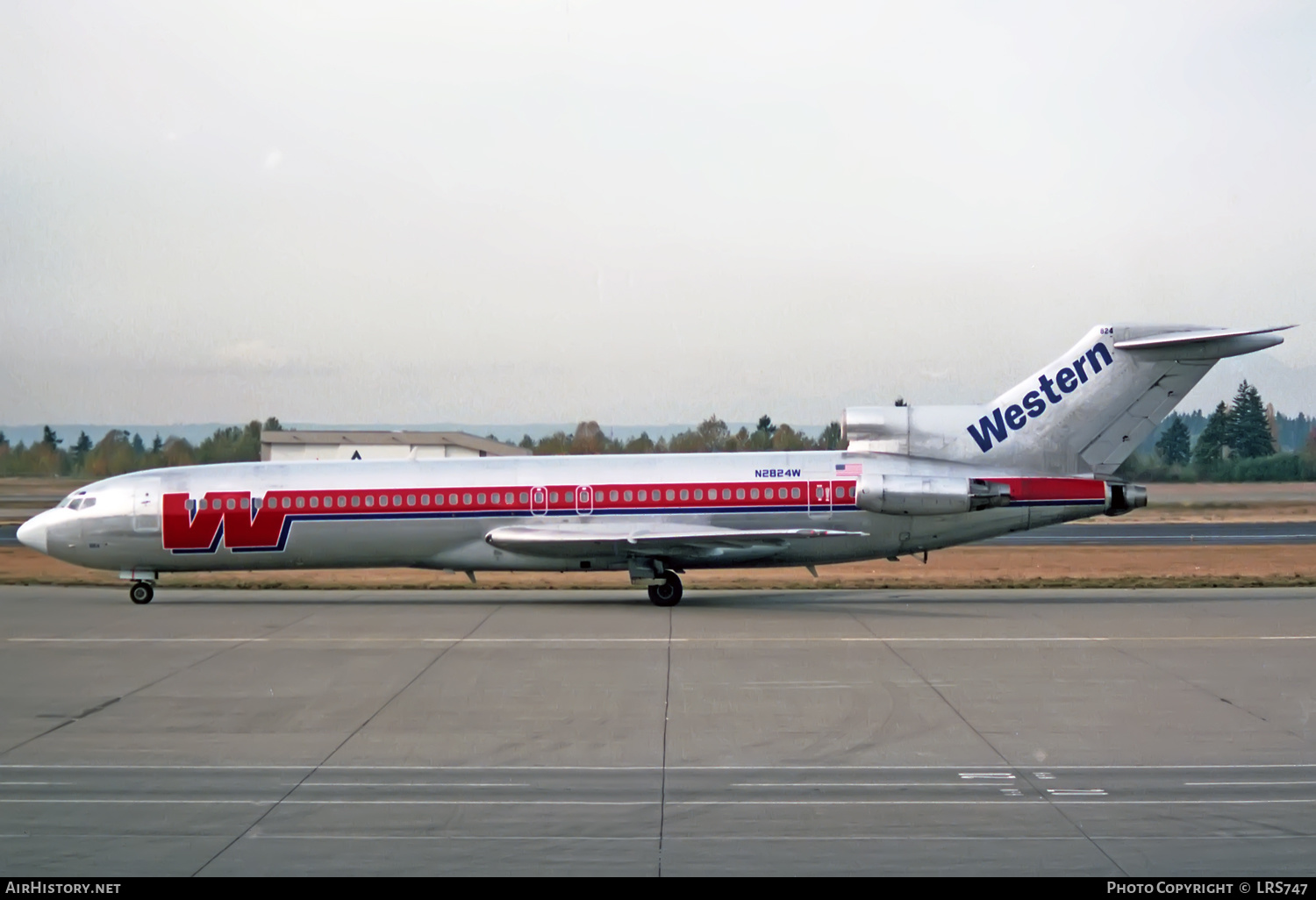 Aircraft Photo of N2824W | Boeing 727-247/Adv | Western Airlines | AirHistory.net #371437