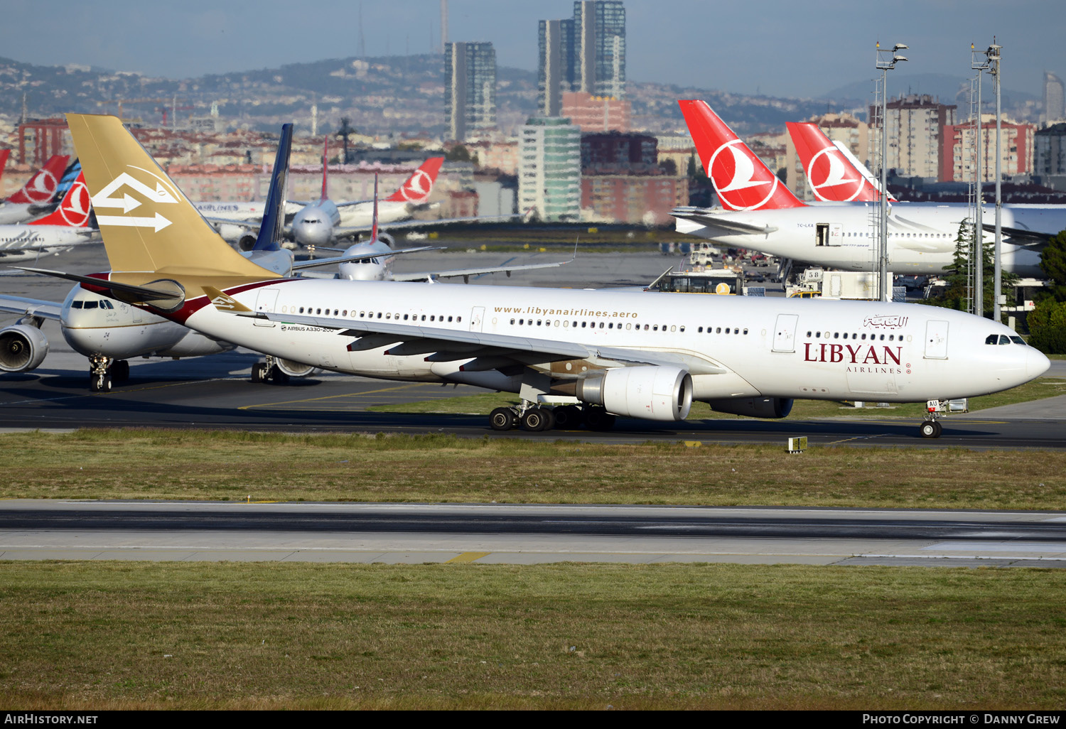 Aircraft Photo of 5A-LAU | Airbus A330-202 | Libyan Airlines | AirHistory.net #371472