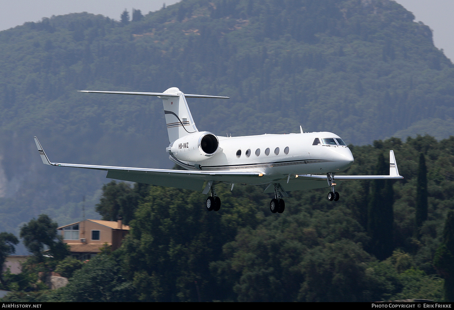 Aircraft Photo of HB-IVZ | Gulfstream Aerospace G-V Gulfstream V | AirHistory.net #371498