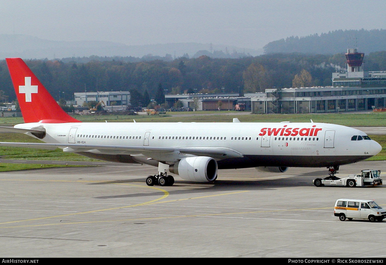 Aircraft Photo of HB-IQA | Airbus A330-223 | Swissair | AirHistory.net #371520