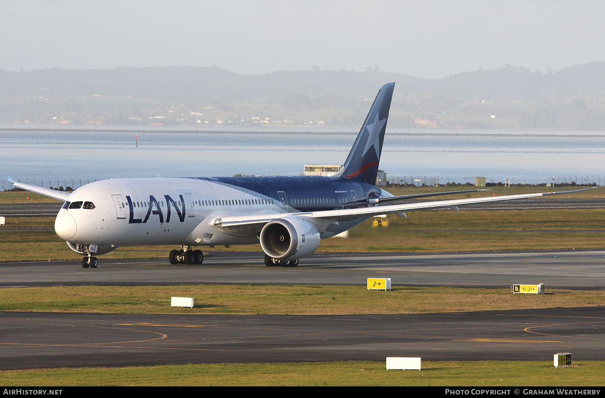 Aircraft Photo of CC-BGJ | Boeing 787-9 Dreamliner | LAN Airlines - Línea Aérea Nacional | AirHistory.net #371549