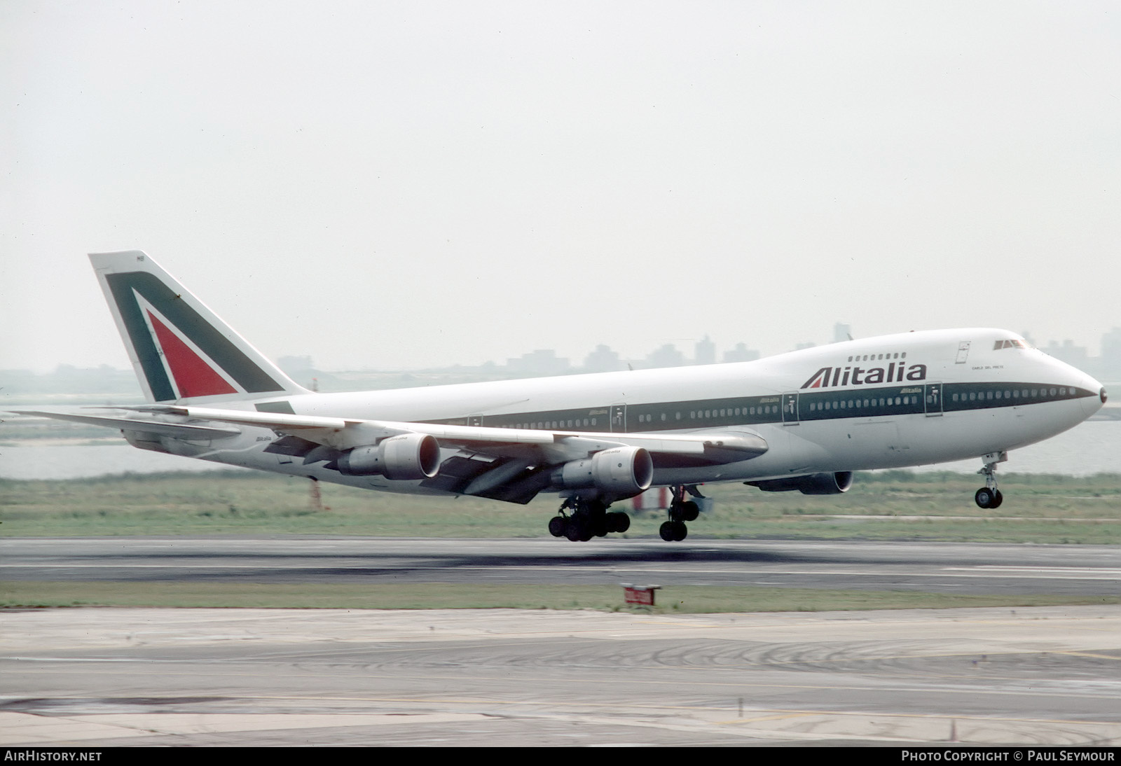Aircraft Photo of I-DEMB | Boeing 747-243B | Alitalia | AirHistory.net #371562
