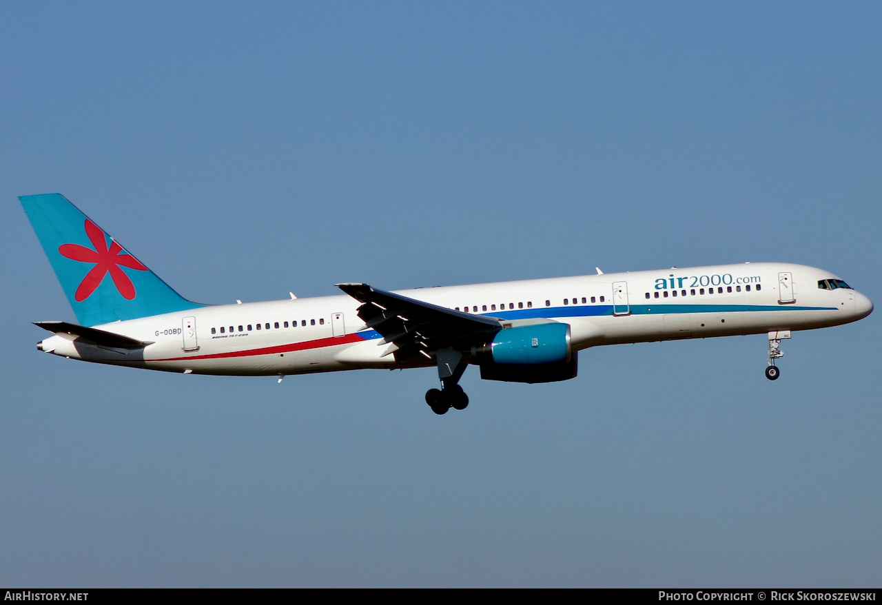 Aircraft Photo of G-OOBD | Boeing 757-28A | Air 2000 | AirHistory.net #371571