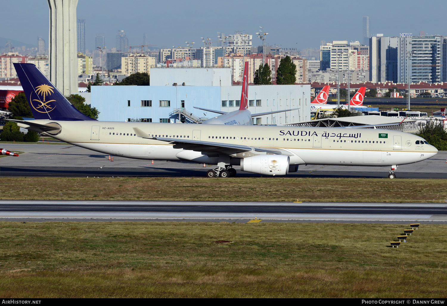 Aircraft Photo of HZ-AQ25 | Airbus A330-343E | Saudia - Saudi Arabian Airlines | AirHistory.net #371719