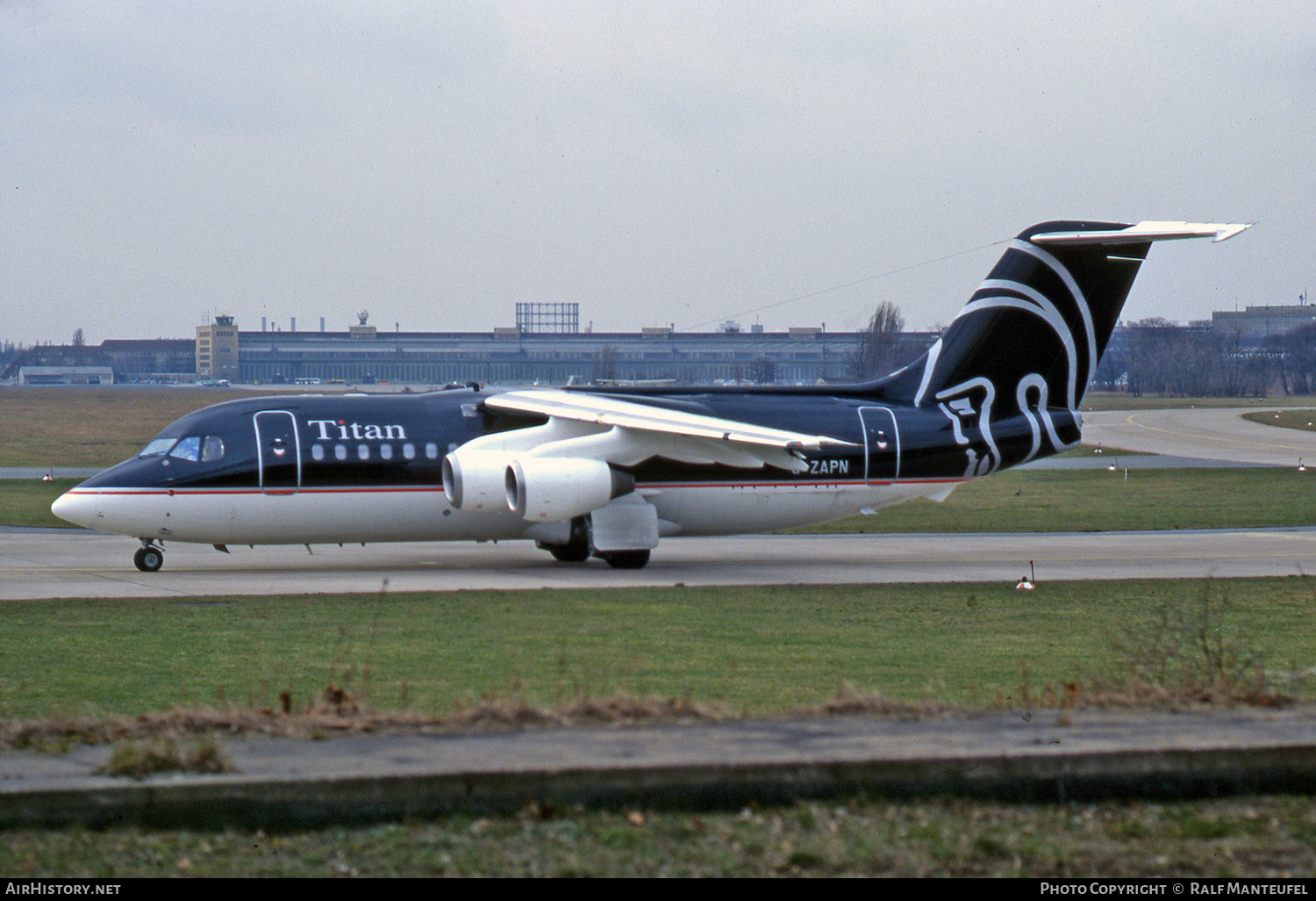 Aircraft Photo of G-ZAPN | British Aerospace BAe-146-200QC | Titan Airways | AirHistory.net #371773