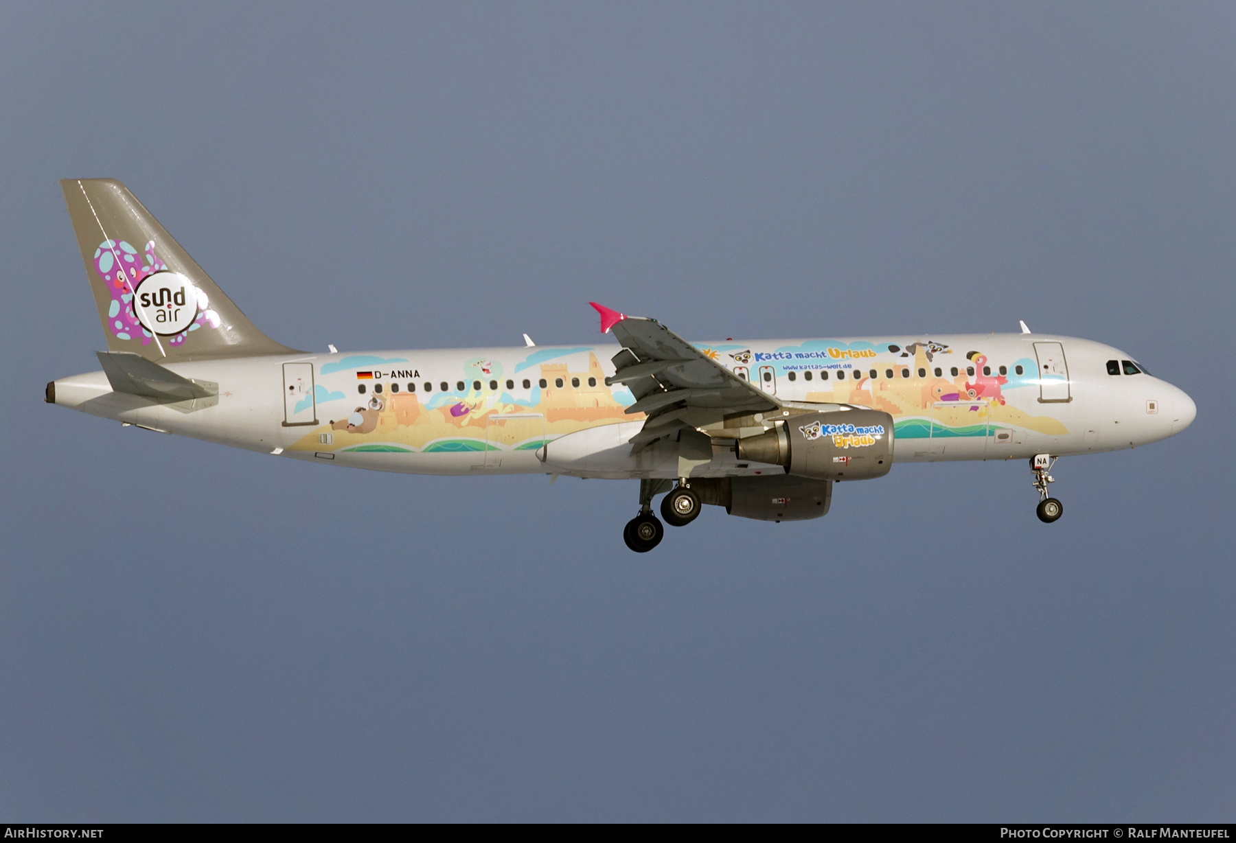 Aircraft Photo of D-ANNA | Airbus A320-214 | Sundair | AirHistory.net #371794