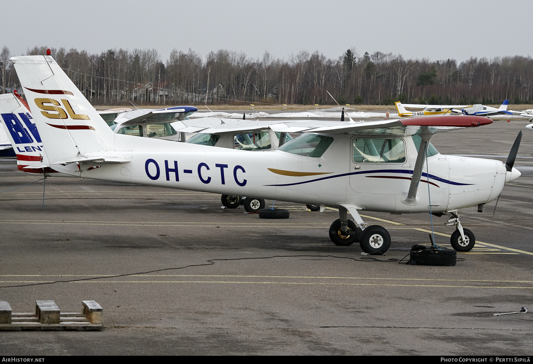 Aircraft Photo of OH-CTC | Cessna 152 | Salpauslento | AirHistory.net #371802