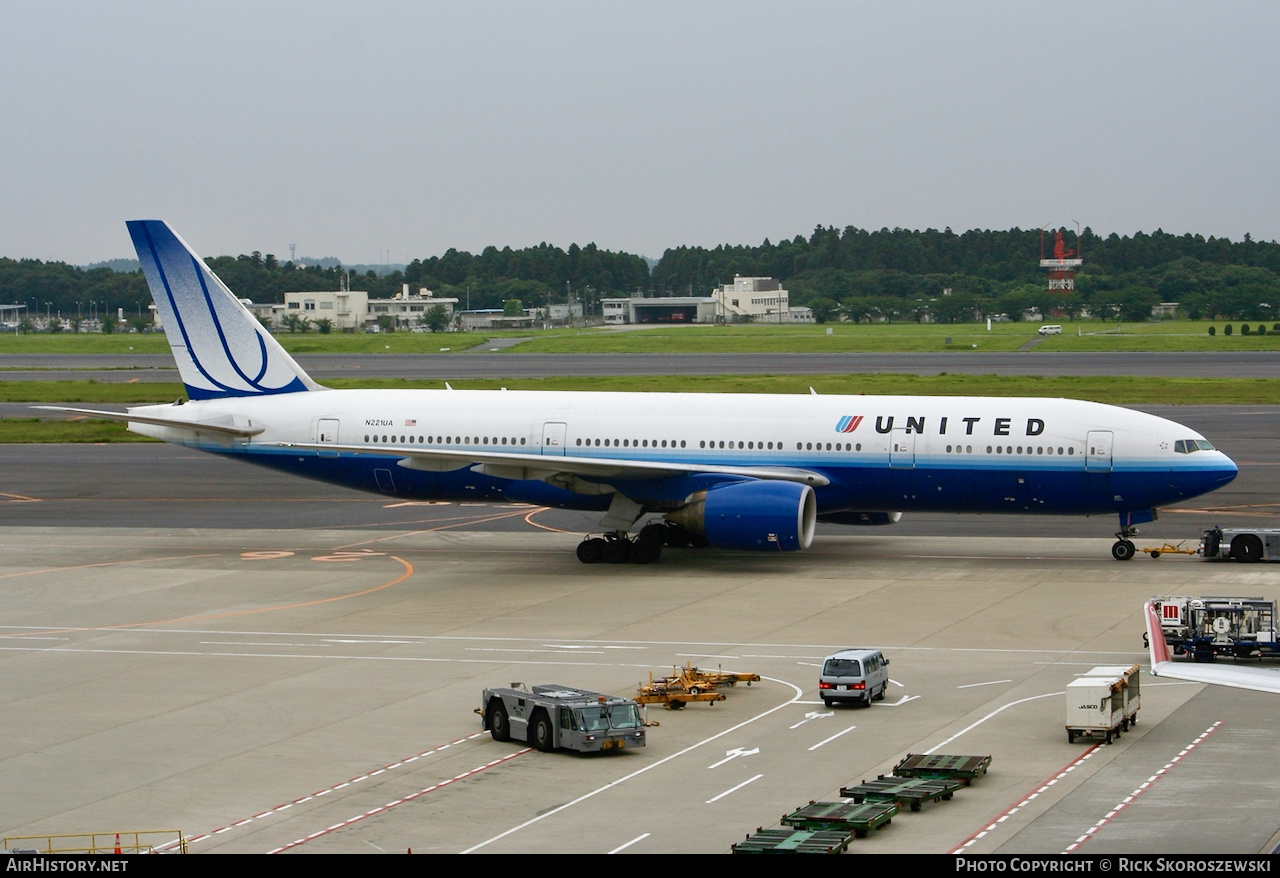 Aircraft Photo of N221UA | Boeing 777-222/ER | United Airlines | AirHistory.net #371848