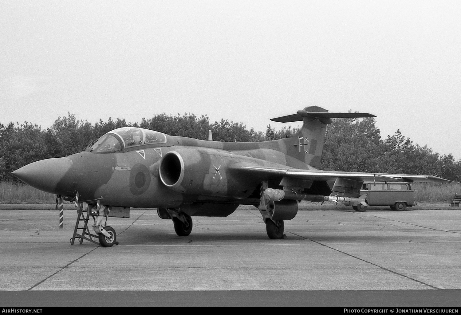 Aircraft Photo of XX892 | Hawker Siddeley Buccaneer S2B | UK - Air Force | AirHistory.net #372002