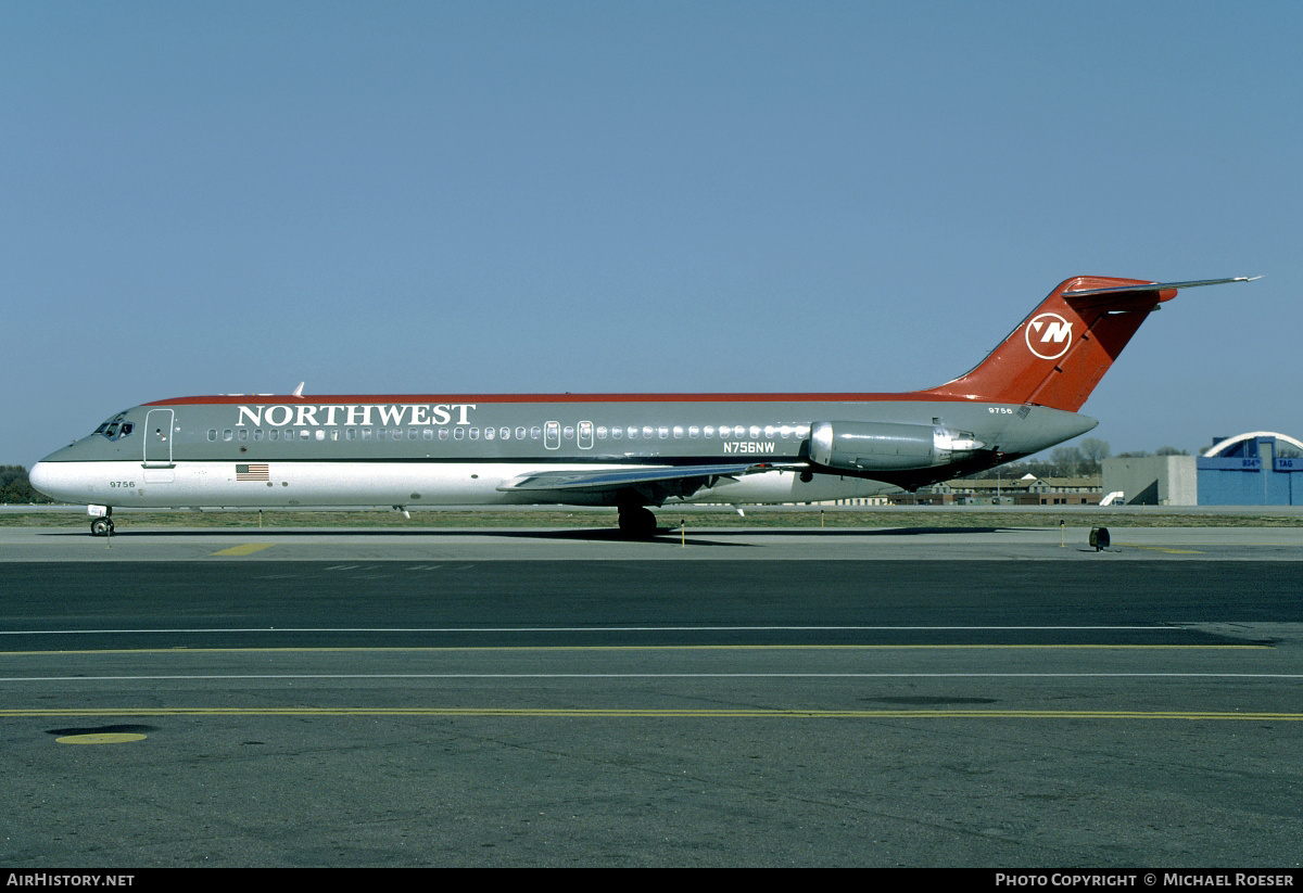 Aircraft Photo of N756NW | McDonnell Douglas DC-9-41 | Northwest Airlines | AirHistory.net #372011