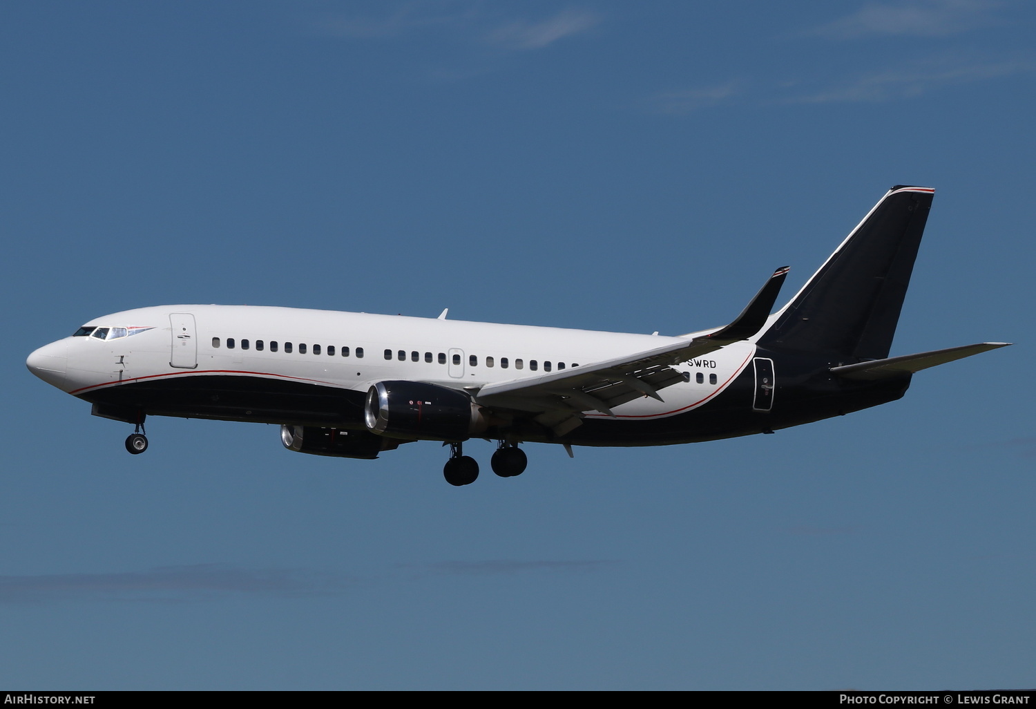 Aircraft Photo of G-SWRD | Boeing 737-3L9 | AirHistory.net #372021