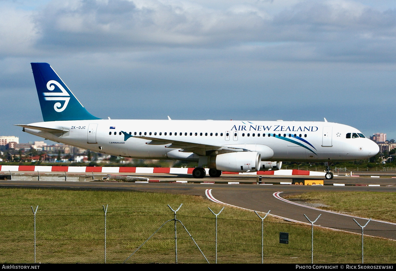 Aircraft Photo of ZK-OJC | Airbus A320-232 | Air New Zealand | AirHistory.net #372037