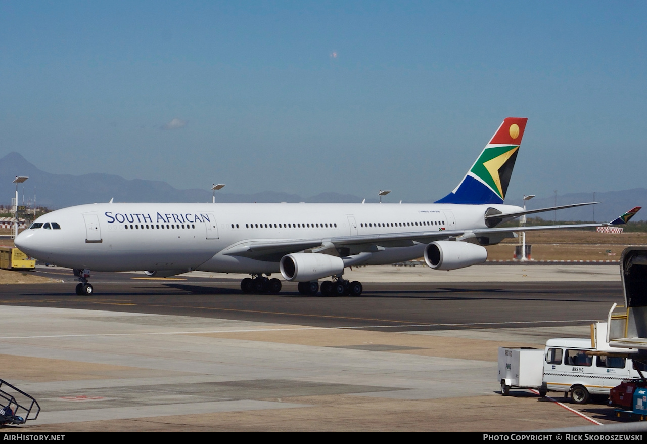 Aircraft Photo of ZS-SLA | Airbus A340-211 | South African Airways | AirHistory.net #372121