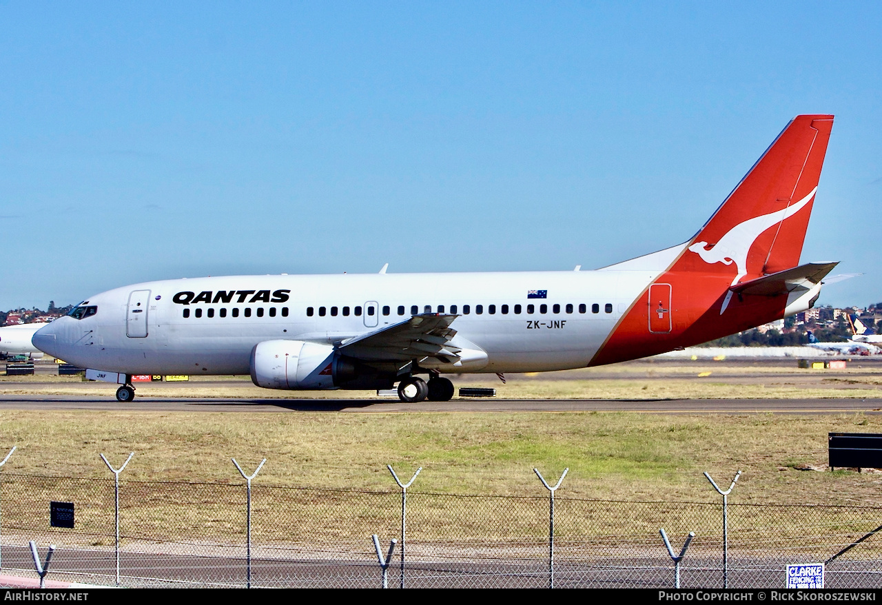 Aircraft Photo of ZK-JNF | Boeing 737-376 | Qantas | AirHistory.net #372174