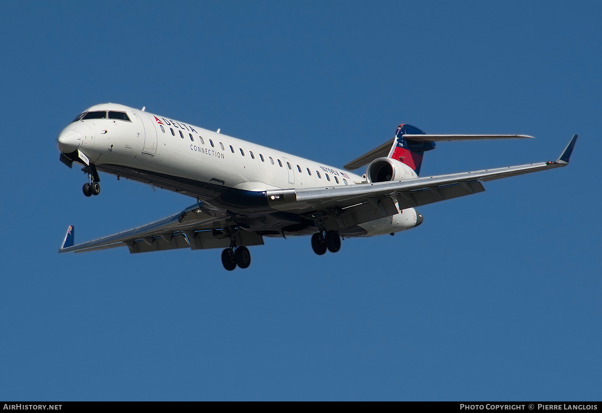 Aircraft Photo of N719EV | Bombardier CRJ-701ER (CL-600-2C10) | Delta Connection | AirHistory.net #372222